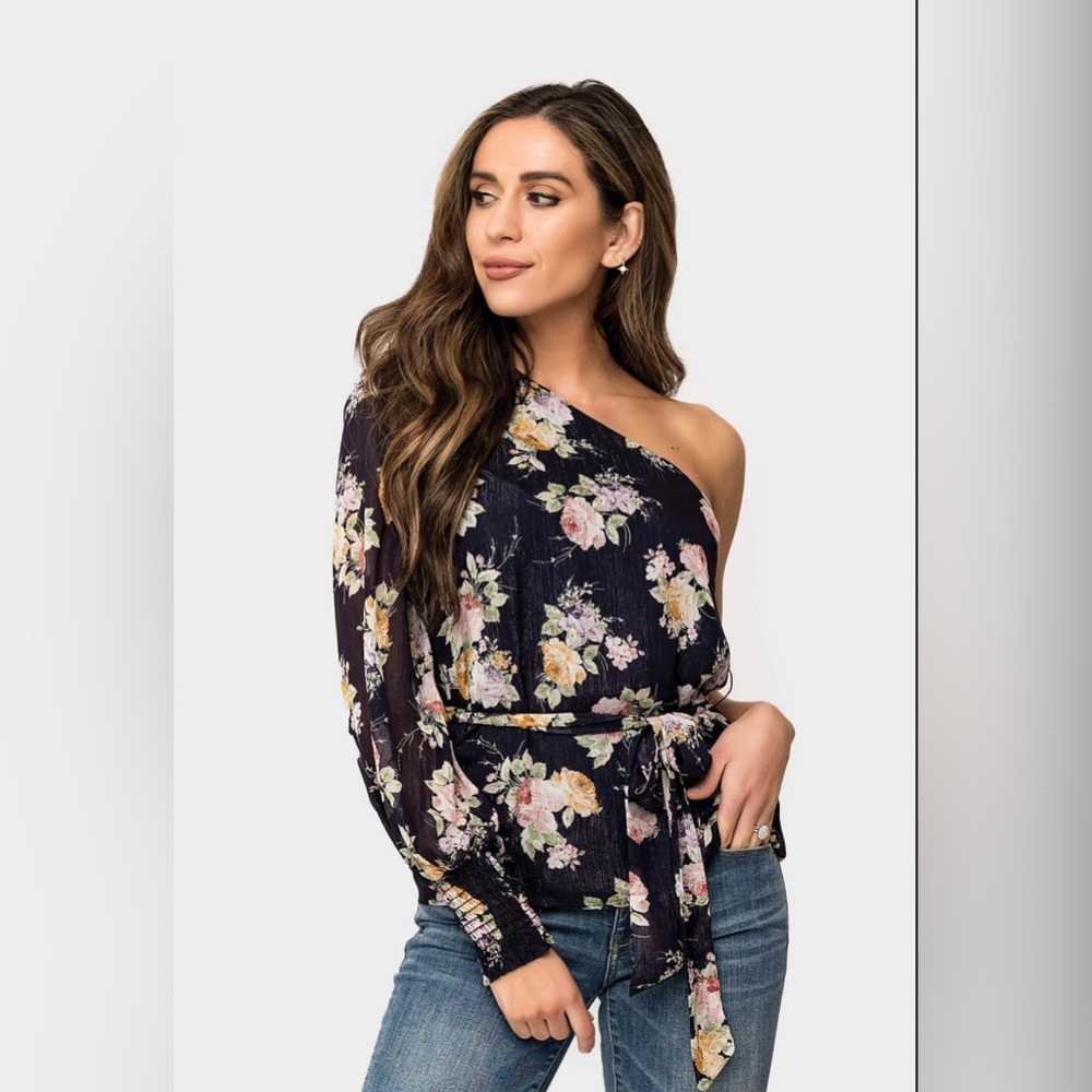 Gibson Look Navy Floral One Shoulder / Sleeve Chiffon Smocked Cuff Top